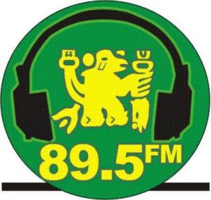 Logo de Radio Universitaria – 89.5 FM